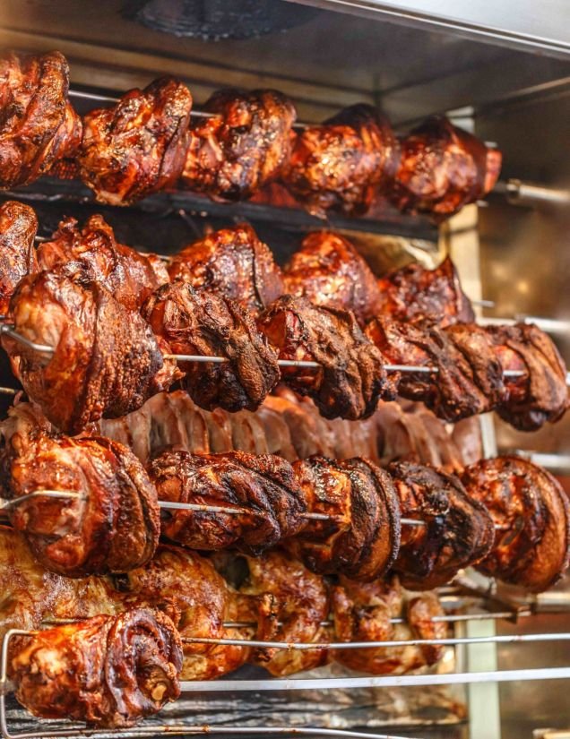 roasted-pork-knuckle-2026-01-08-02-40-58-utc_11zon