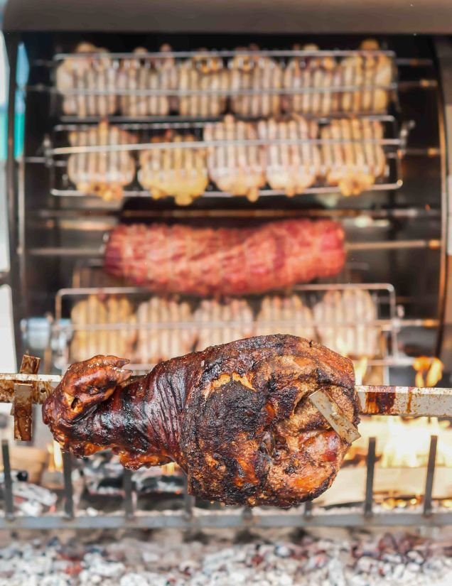 roasted-pork-leg-2026-01-07-06-13-51-utc_11zon